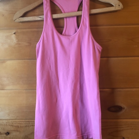 Lululemon top bundle - Picture 9 of 9